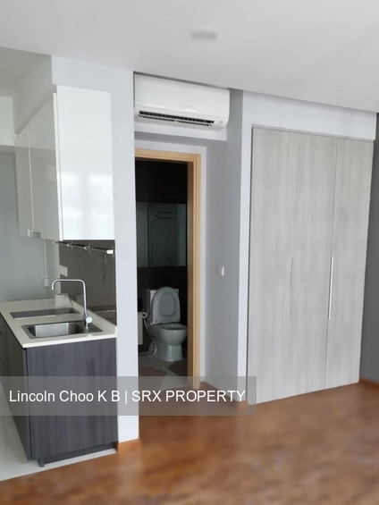 Esparina Residences (D19), Condominium #221044841